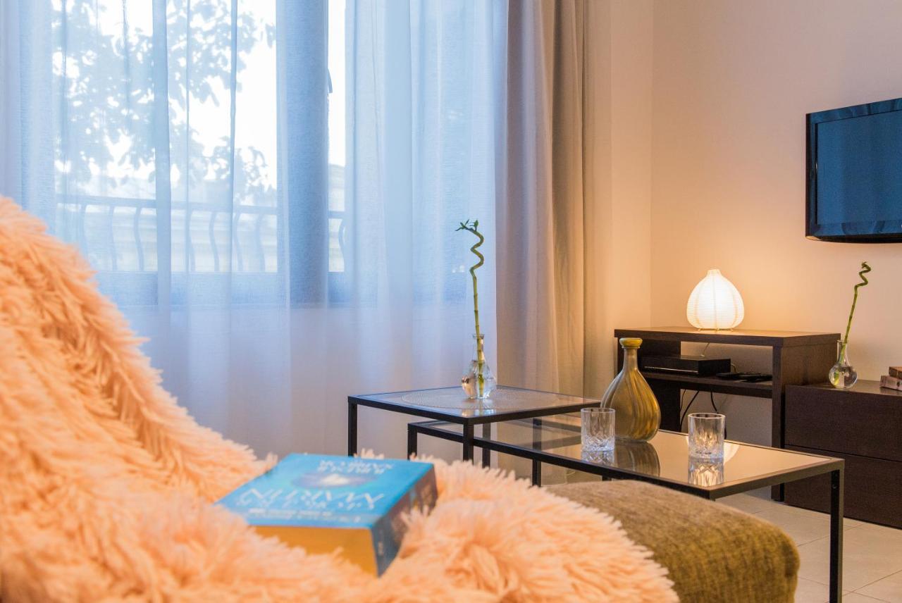 One Love Metropolitan Apartment Букурещ Екстериор снимка